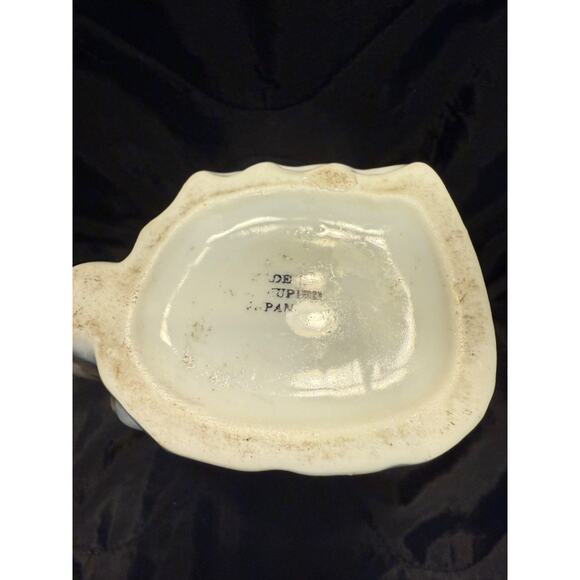 Ucagco Ceramics Victorian Boy with Ruffle Shirt Vase Figurine Made Japan3 - Picture 2 of 4